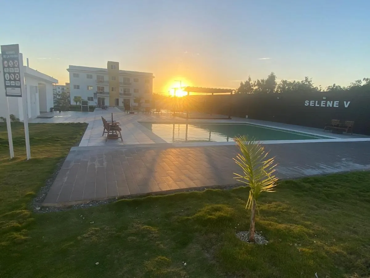 Residential Selene V Sunset Beach Lägenhet